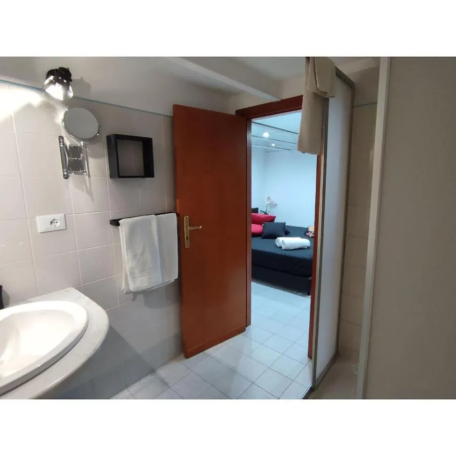 Apartment Epee - Appartamentino Nel Cuore Di Palermo Italy